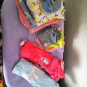 Girls Size 18mos Spring Clothing lot.